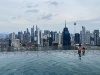 Elevated Horizons Hostel & Infinity Suites Skypool - Kuala Lumpur - 0