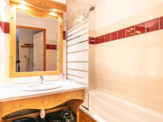 Studio V du Bachat Joubarbes E by Interhome - Chamrousse - 9