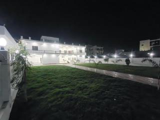 ANAND BHAWAN i - Shivāpur - 7