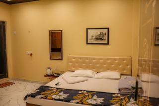 The Ganga Grand PG - Benares - 2