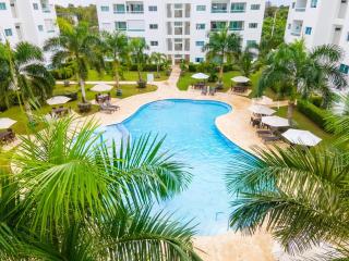 Coastal Escape in Juan Dolio, 2BR Condo Near Beach - Villas del Mar - 9