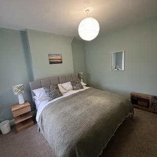 Kirkland Avenue - Birkenhead - 3