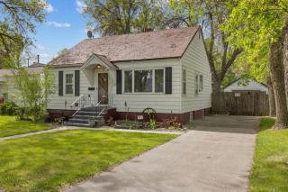 Bo's Rusty Western Central Home with Hot Tub and Sauna - Billings - 5