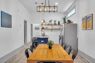 5br Home, Perfect Backyard & Near Superdome - New Orleans - 1