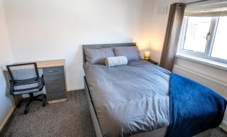 3 Bed Home - Sleeps 8 - Stoke City fc - Parking - Stoke on Trent - 7