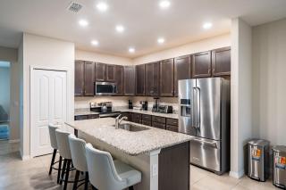 Heated Pool 4BR Retreat Family Friendly - Carlton - 4