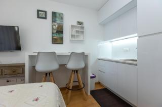 Teny apartment with balcony and private parking - 7