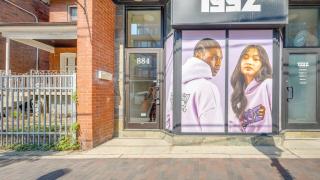 Urban Oasis, 3-Bedroom Apartment at Prime Location - Toronto - 4