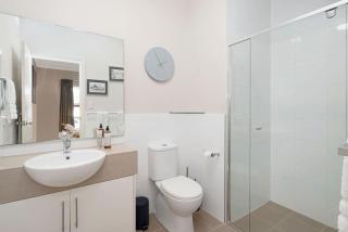 Pebbles - 3 Bedroom in Bowden - Bowden - 5