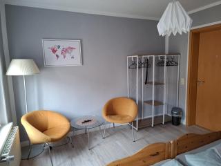 Haltestelle - Private Zimmervermietung Röbel Müritz - Röbel - 4