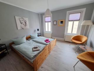 Haltestelle - Private Zimmervermietung Röbel Müritz - Röbel - 6