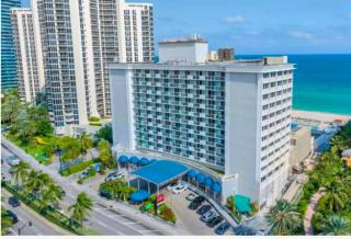 Ocean View Balcony Studio- beach access - 7