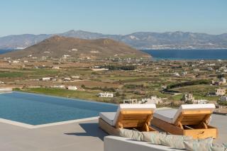 Sunrise Poem Estate - 16 people capacity - 2