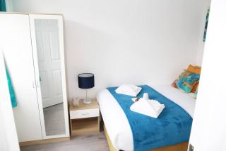 Deluxe 4-Bed House Close2 Wembley Stadium - Hendon - 3