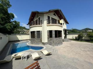BUTAWAY Homes - 0
