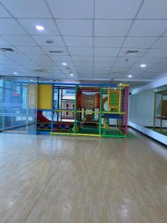 Spacious 2 BR With Pool, Gym and Kid's Playground - 2