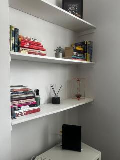 Cozy 1-Bedroom Retreat in the Heart of London - Clapham Junction - Londra - 5