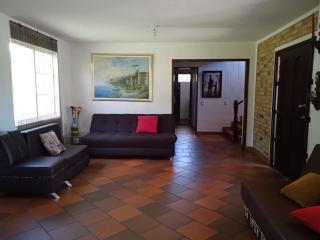 La Esperanza, Mesa de los santos - Los Santos - 6