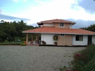 La Esperanza, Mesa de los santos - Los Santos - 5
