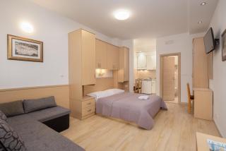 Sunny Central Apartments - Makarska - 6