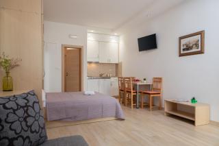 Sunny Central Apartments - Makarska - 2