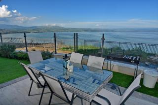Levication-Ariston-19Herzl-CC-TBA-Gdn-Apt-PH-Front&View - Tiberias - 1