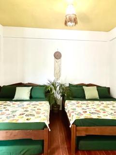 Casa Luntian Lodge and Cafe - Puerto Galera - 7