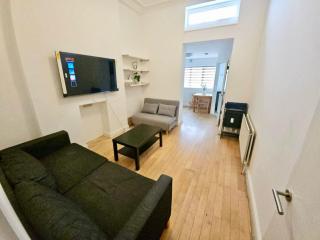 Centrally Located 2-Bedroom Apartment in London! - Londra - 7