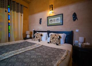 Riad Tala - 9