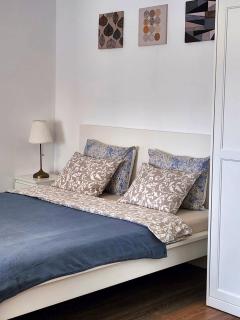 Ultracentral Studio near Government Victory Square - Bucarest - 7