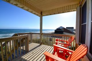 Oakley's Oasis - Surf City - 6