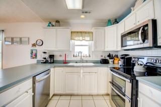 Oakley's Oasis - Surf City - 1