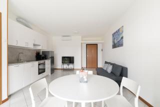 GuestHost - Bright Apartment with garden - Milan - 8