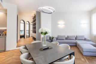 Cool and Big Central Apartment Duomo - White - Milan - 1