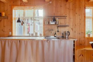 Peaceful Home with Ocean Views in Elduvík - Elduvík - 3