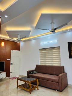 Rental King's - Trivandrum - 2