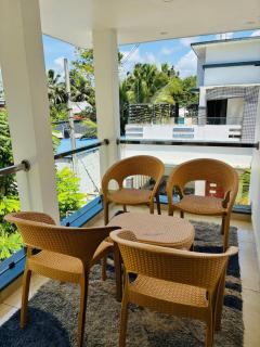 Rental King's - Trivandrum - 1