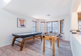 Free Pool Heat - Piano - King Bed - Air Hockey - Casa Grande - 9