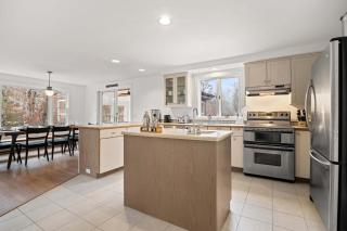 Comfort Mins from Nauset Light Beach - Eastham - 8
