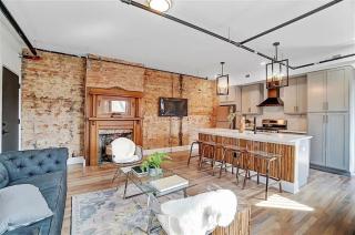 Vaughn Lofts # 4 - 3