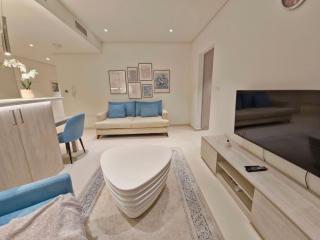 The Palm Hideaway Chic Apartment with Rooftop Vibes Managed by SunnyHomes - 1