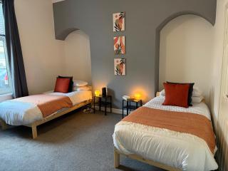 Bexley-4 Bdrm 5 beds Sleeps 7 Ideal 4 Contractors - 2