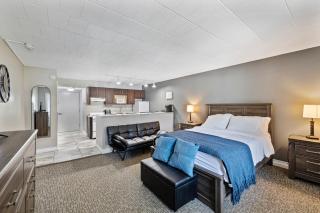 Chic New York Studio with Kitchen - Hyde Park - 0