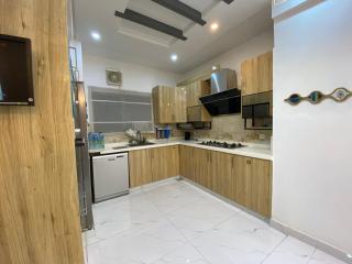 2Bed Fully Furnish Apartment For Rent in F11 - Islamabad - 1