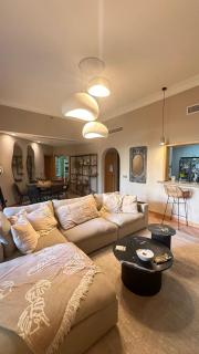 Palm Jumeirah Beach-Access Hideaway - 3