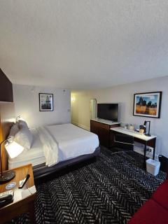 Four Points by Sheraton Kansas City Airport - Kansas City - 9