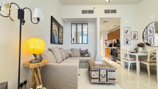 Modern Studio in Al Reem Julphar Pool and Gym - Abu Dhabi - 0