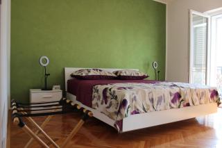 Dalmatian home with private parking - Šibenik - 1
