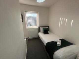 Airport House - Long Stays Near Hospital! - Manchester - 7