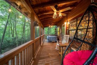 Cute Sun and Fun Cabin Hot Tub - Pet friendly - Blue Ridge - 7